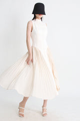Amira Highend Sleeveless Pleated Dress